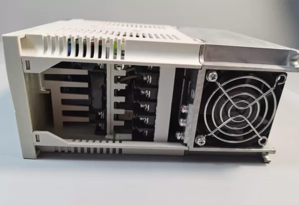 Used Mitsubishi MR-J2S-200A-EJ220 AC Servo Drive - Image 2