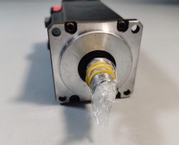 A06B-0116-B103 Fanuc Servo Motor Used - Image 3