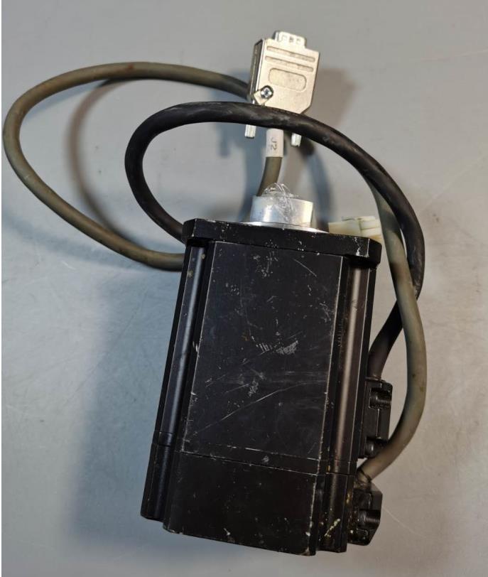 TRUST 740-0400E04-B0-A02 SE Series Servo Motor Lam 676-067735-502 Used - Image 4